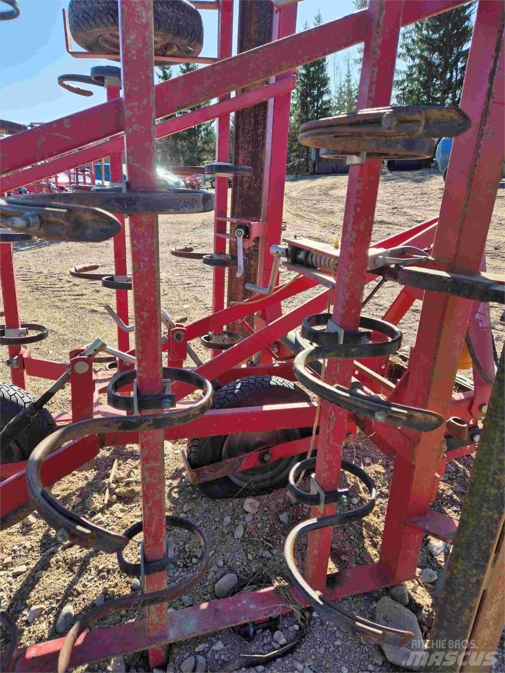VM 450 S-piikkiäes Harrows