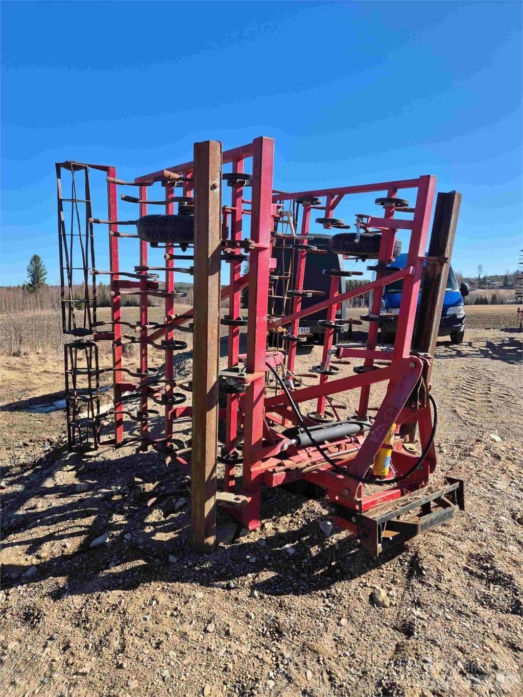 VM 450 S-piikkiäes Harrows