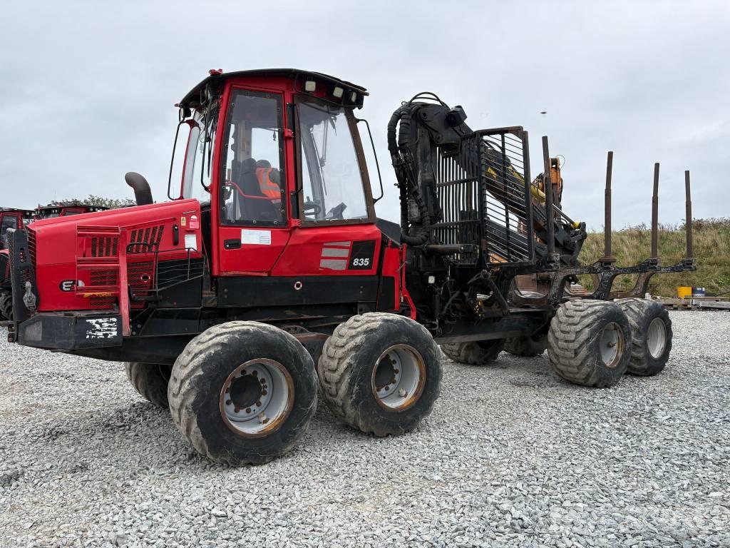 Komatsu 835 Forwarders