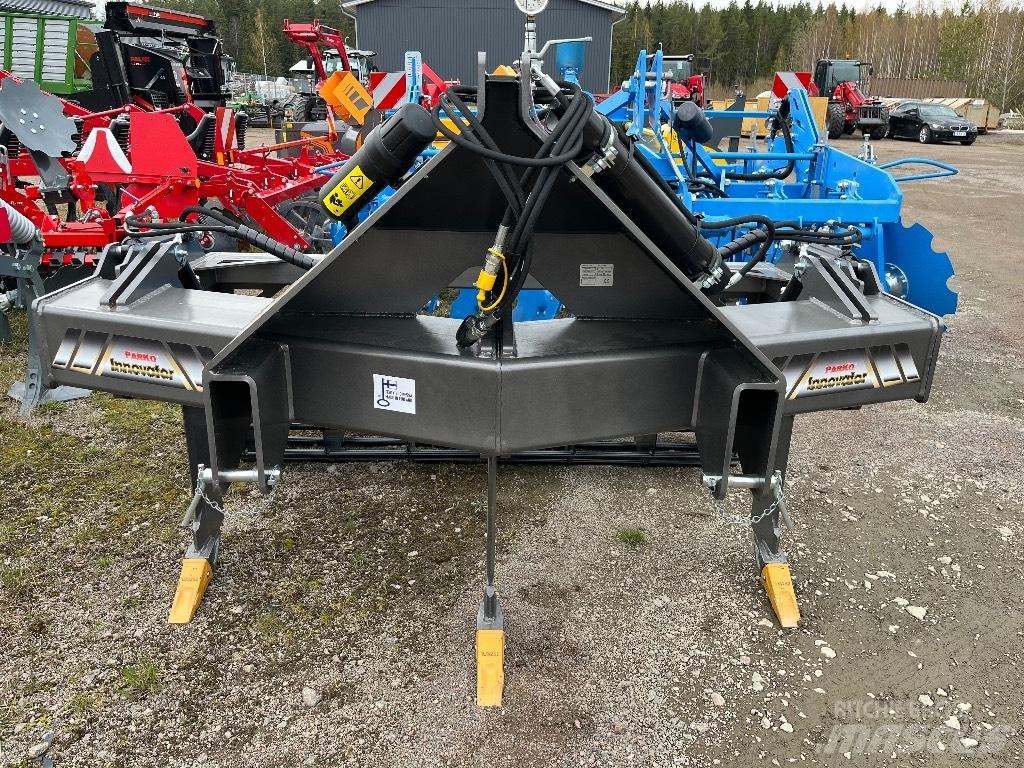 Parko V3 Chisel ploughs