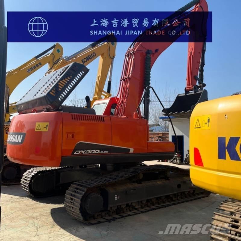 Doosan DX 300 Crawler excavators