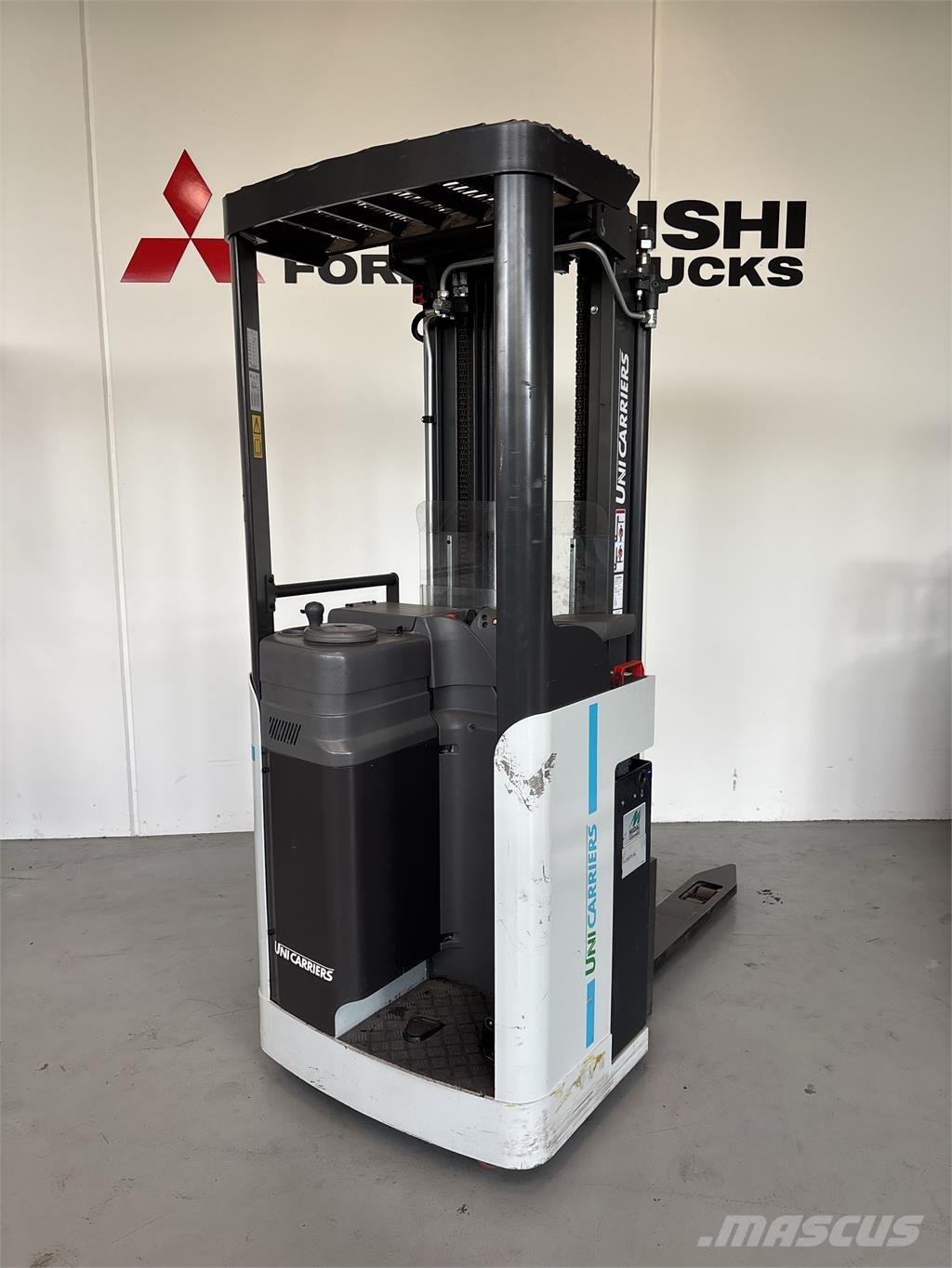 Atlet A160 Self propelled stackers