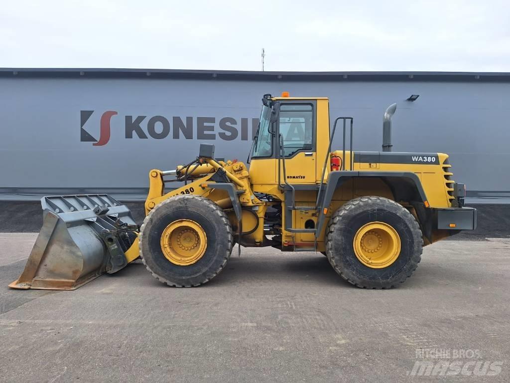 Komatsu WA 380-3A Wheel loaders