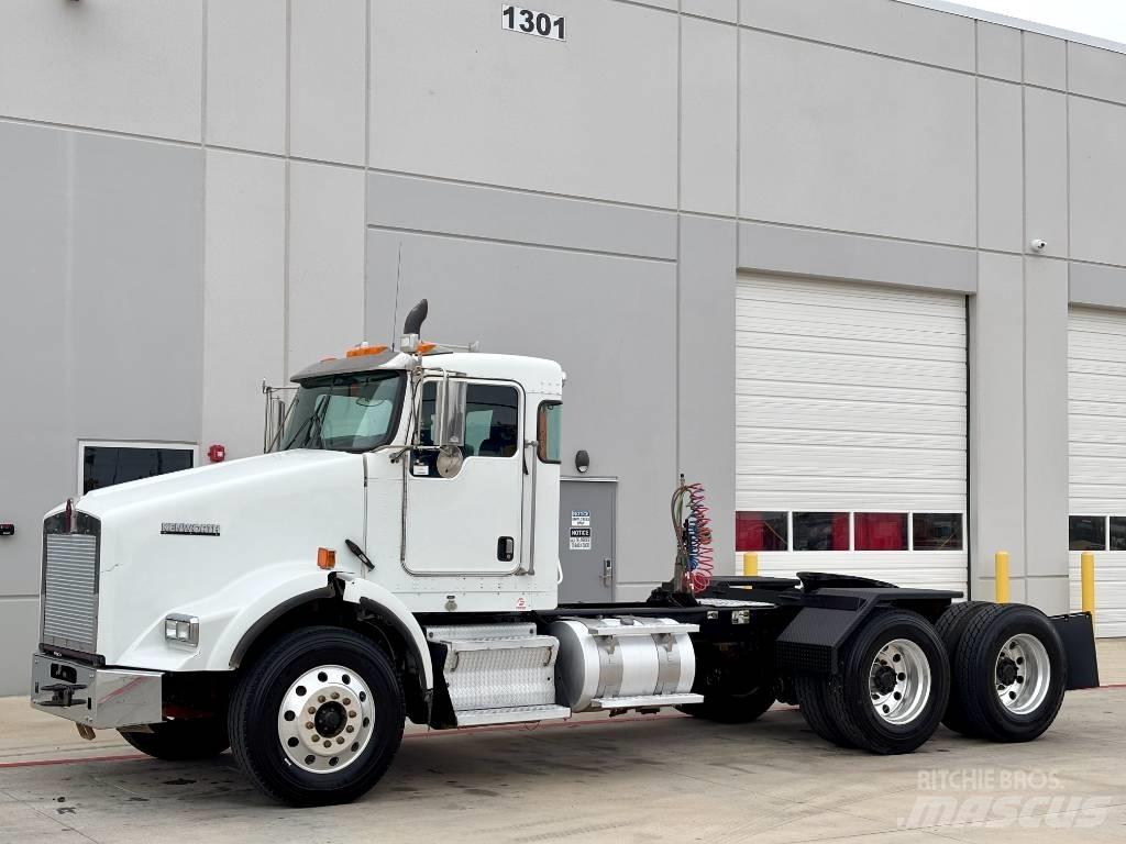 Kenworth T800 Prime Movers