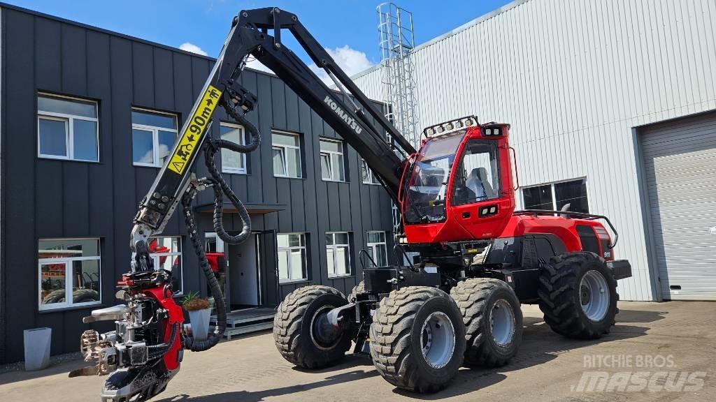 Komatsu 911 Harvesters
