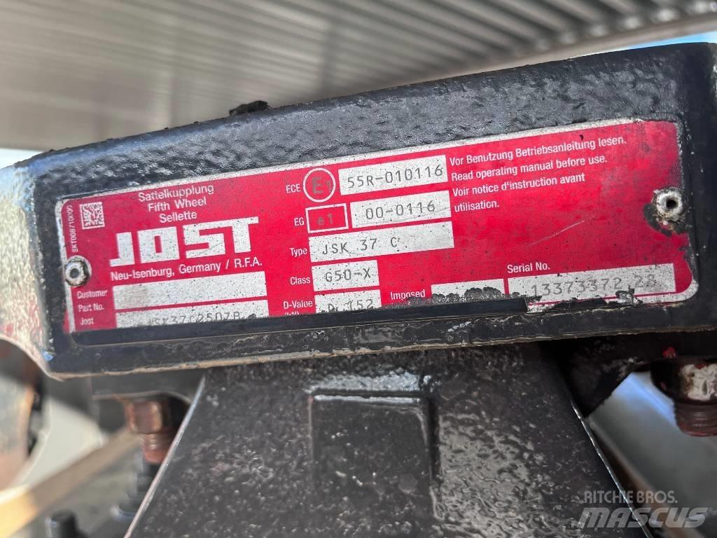 Jost JSK 37C G152-X Chassis and suspension