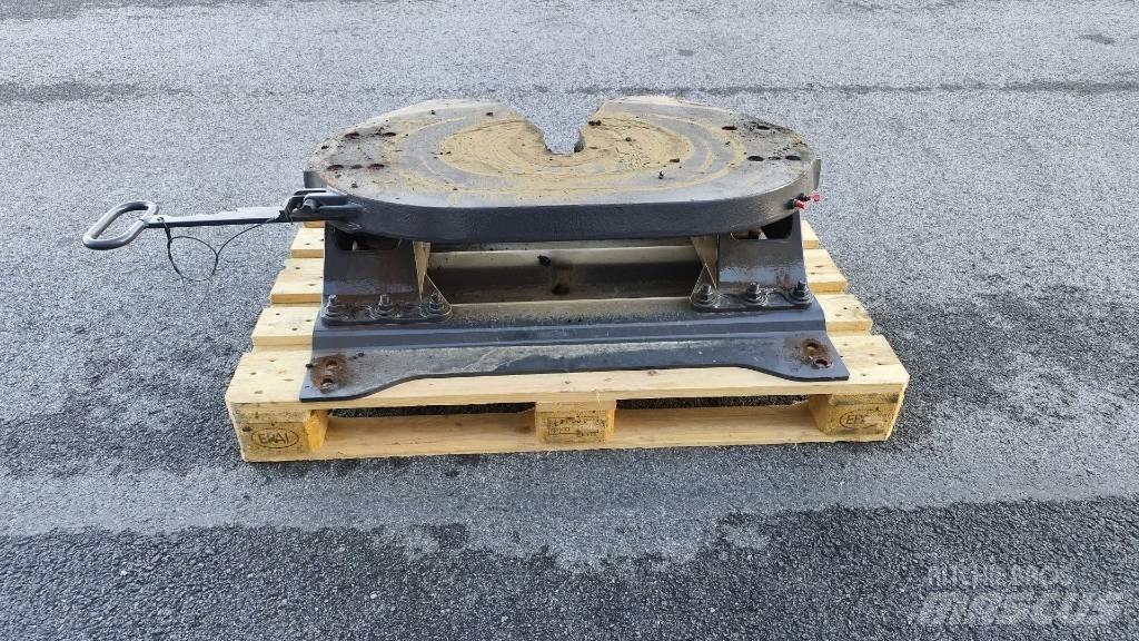 Jost JSK 37C G152-X Chassis and suspension