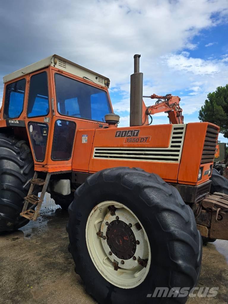 Fiatagri 1880 DT Tractors