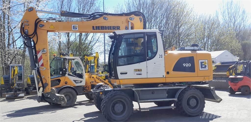 Liebherr A920 Wheeled excavators