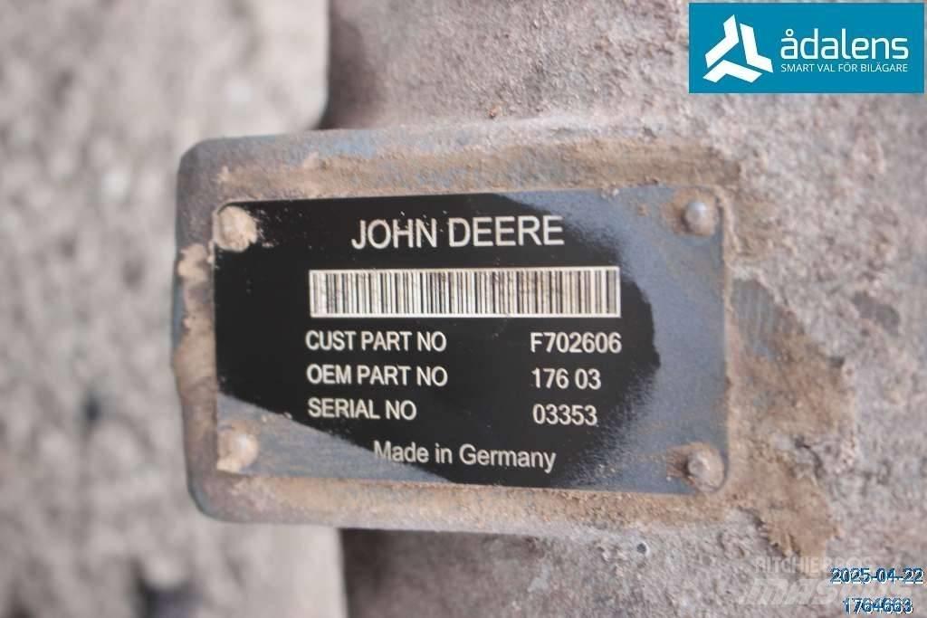 John Deere 1510 Chassis and suspension