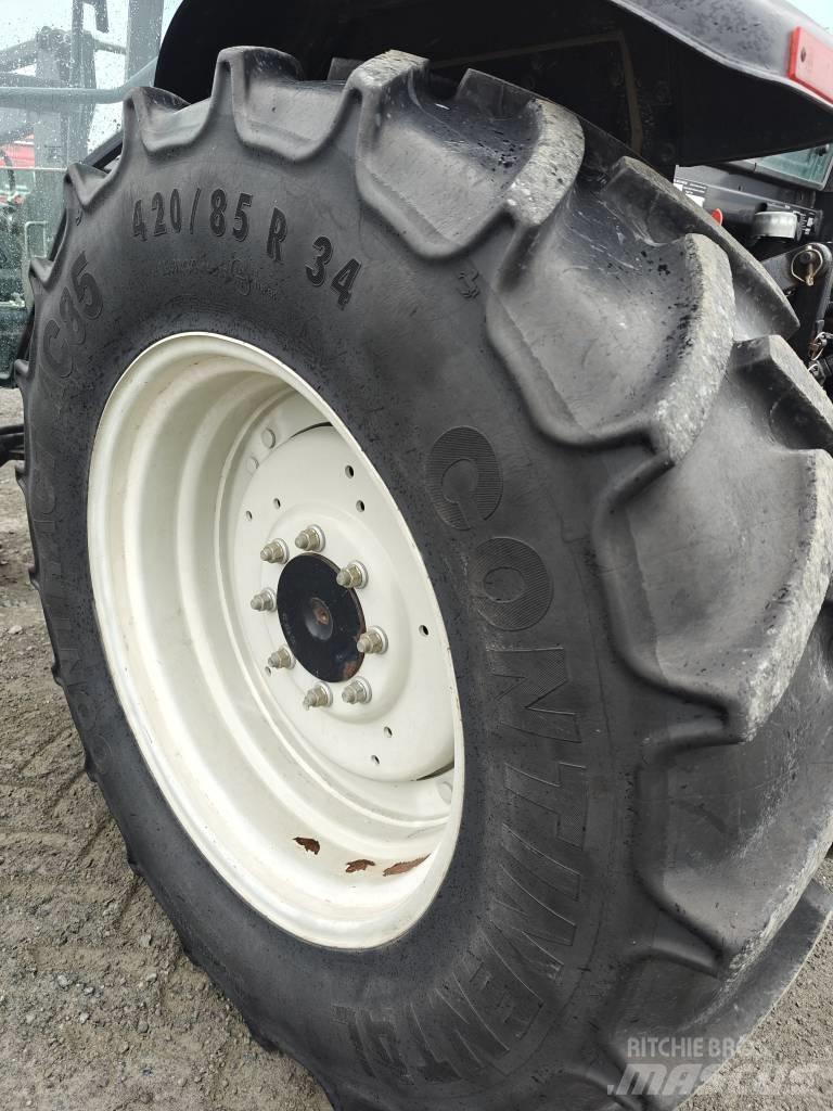 Valtra A95 Tractors