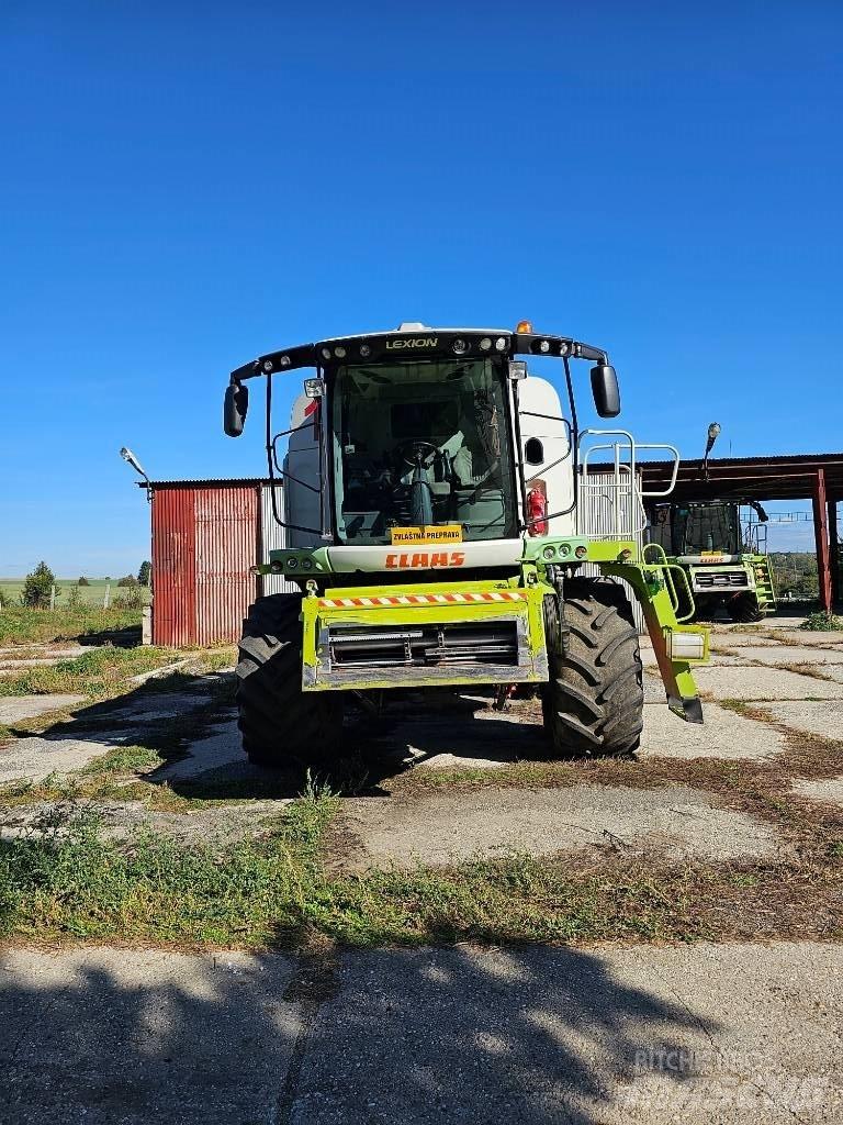 CLAAS Lexion 660 Combine harvesters