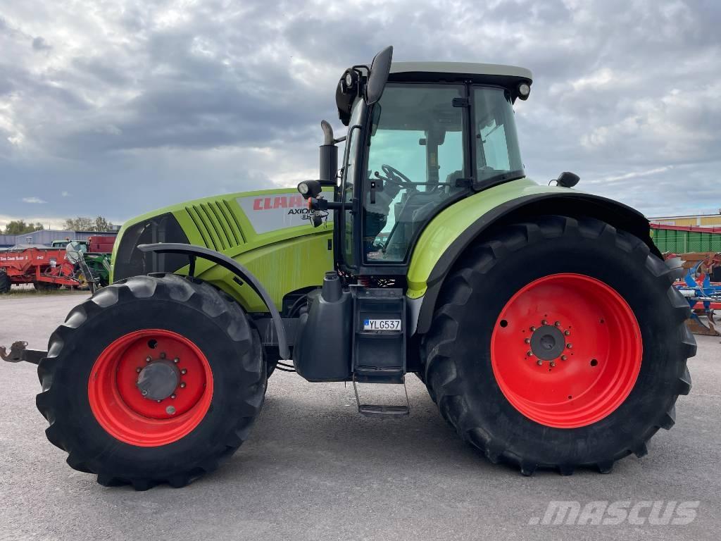 CLAAS Axion 850 Tractors