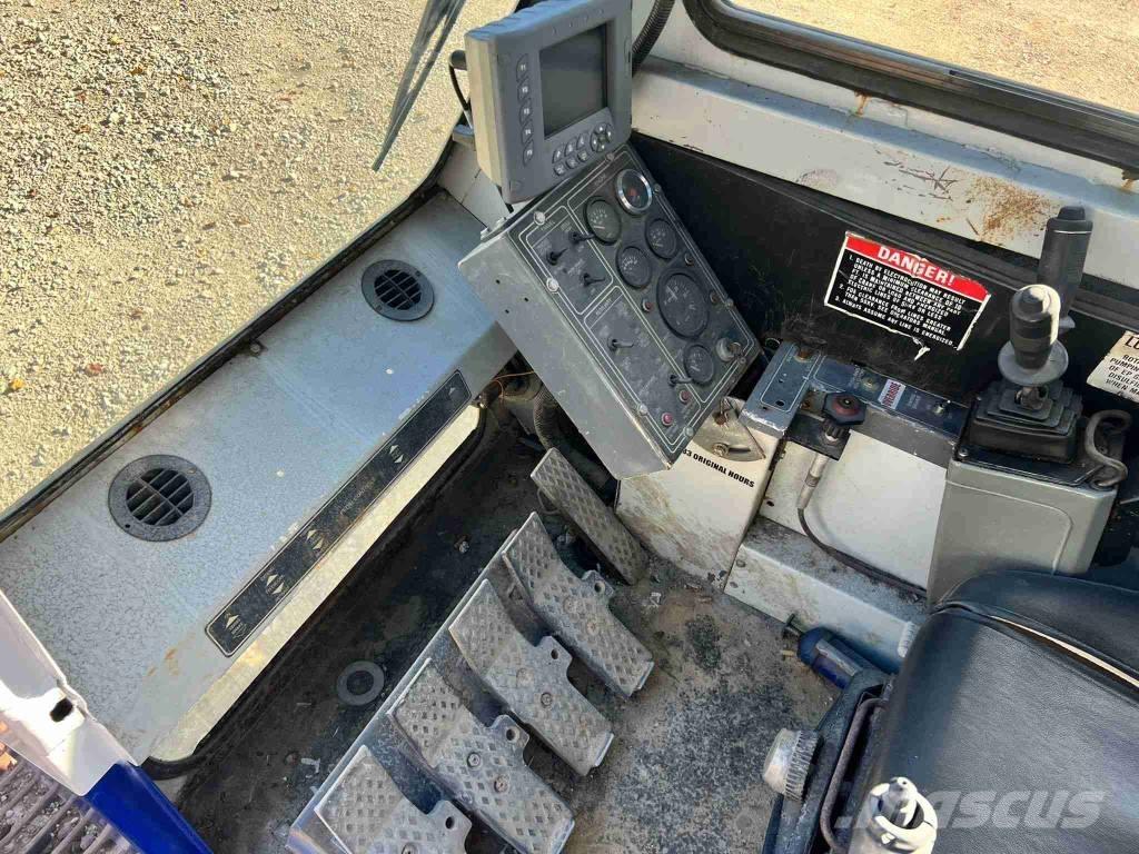 Mantis 10010MX Track mounted cranes