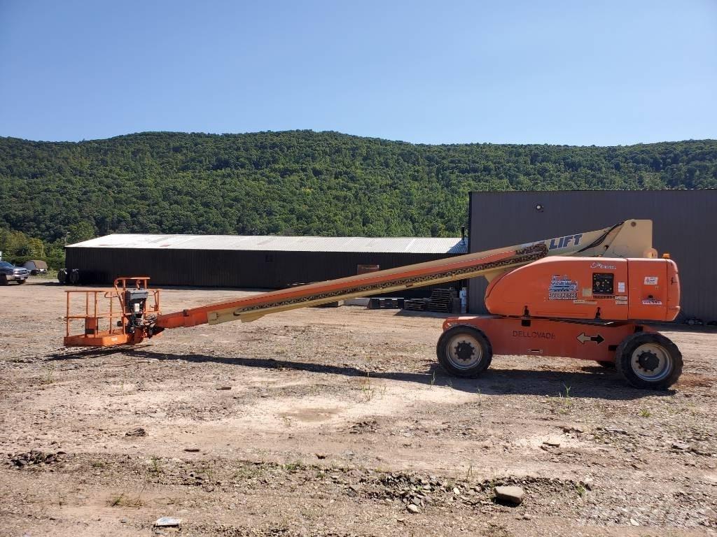 JLG 800 S Rough terrain truck