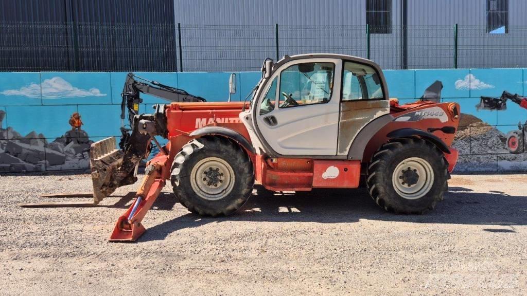Manitou MT 1440 Telescopic handlers
