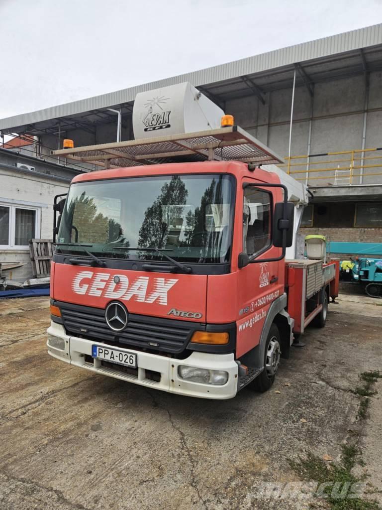 Bison TKA26 Truck mounted platforms