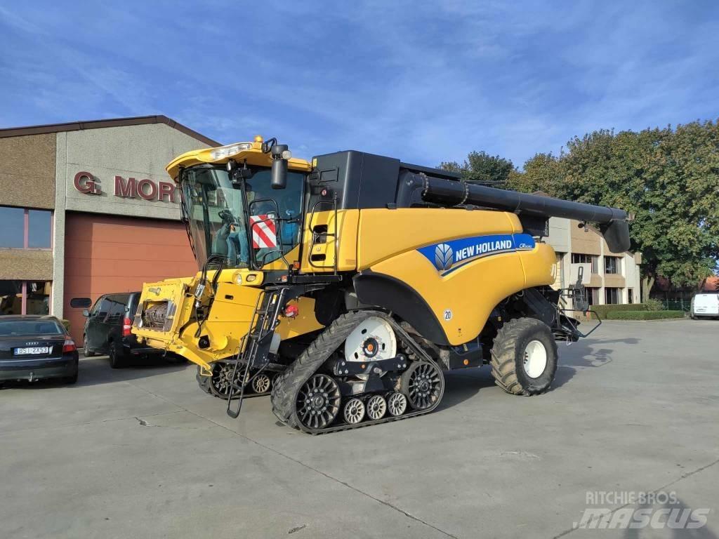 New Holland CR 9080 Combine harvesters