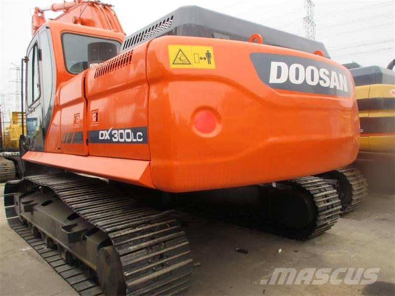 Doosan DX 300 Crawler excavators
