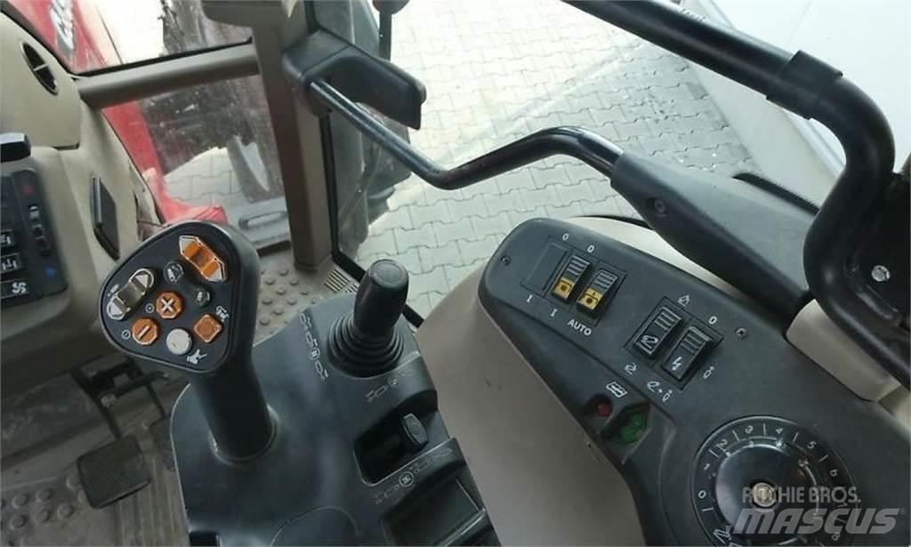 Case IH CVX 175 Tractors