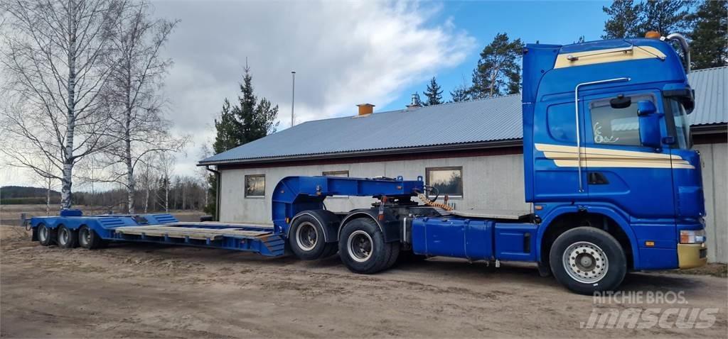 Scania R144 Transport vehicles
