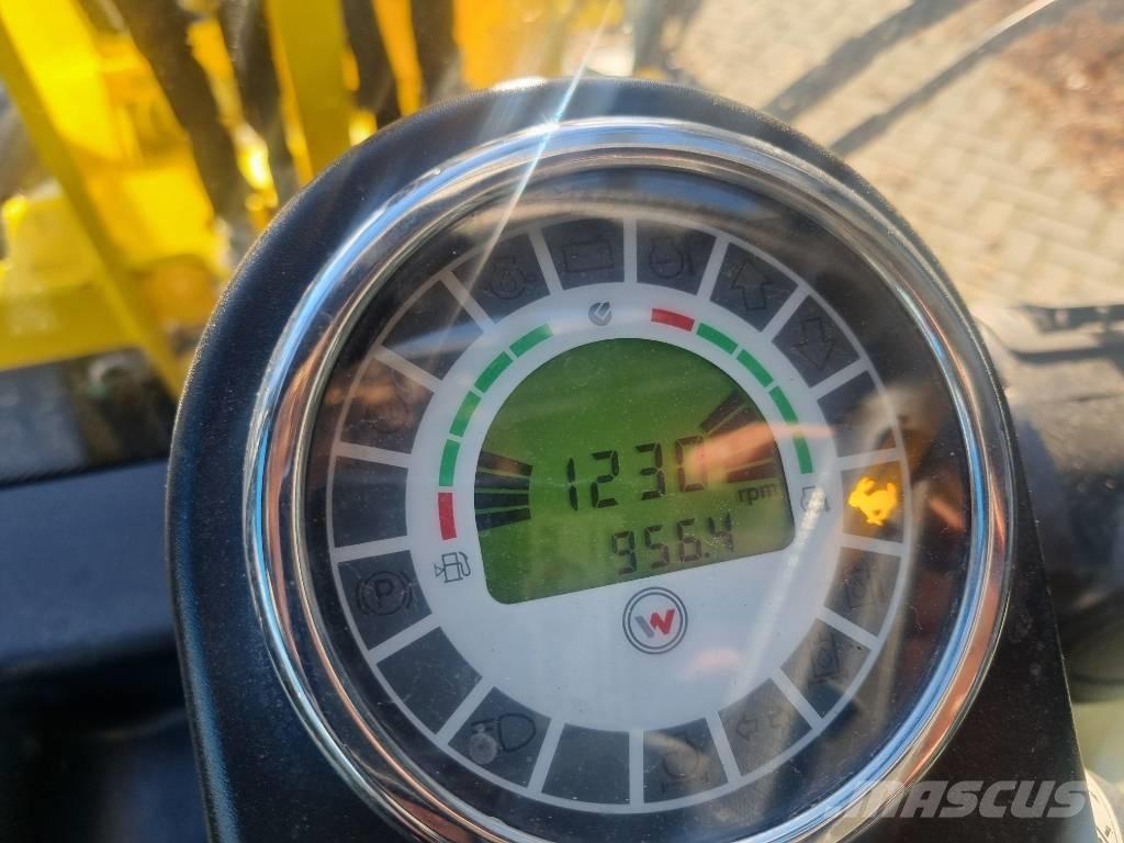 Wacker WL 25 Mini loaders