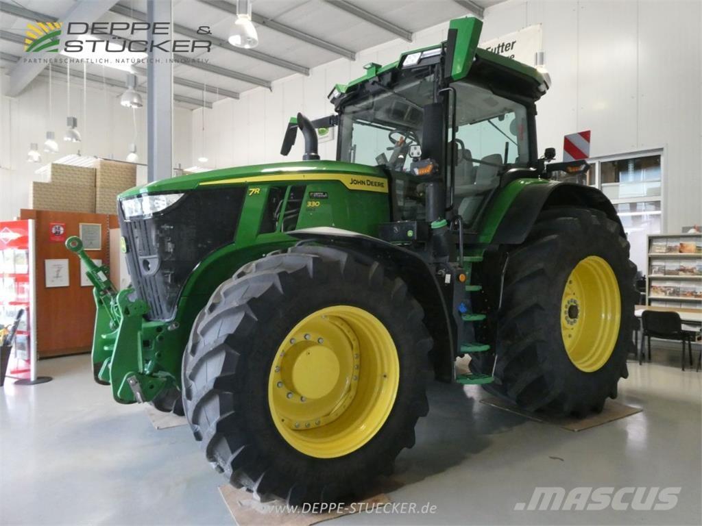 John Deere 7R 330 Tractors