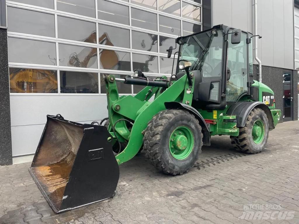 CAT 907H Wheel loaders