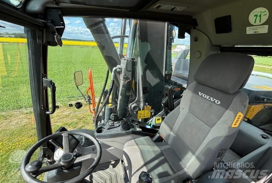 Volvo EWR 170 E Wheeled excavators
