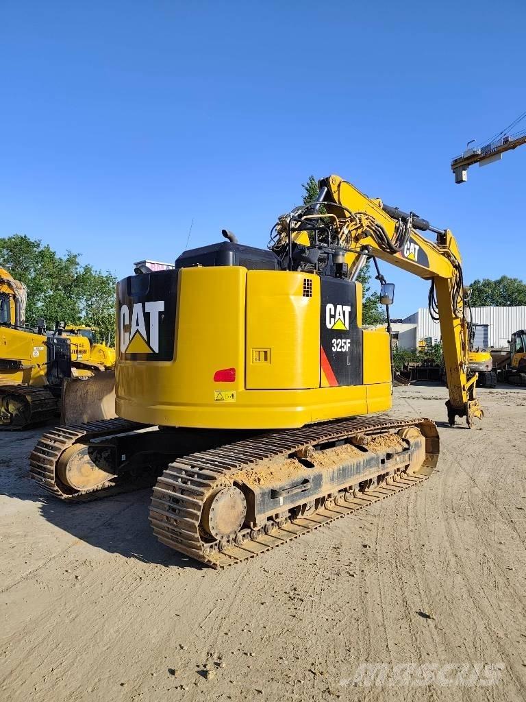 CAT 325 FL CR Crawler excavators