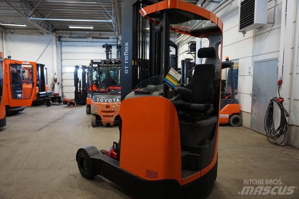 Toyota RRE160HR Reach truck
