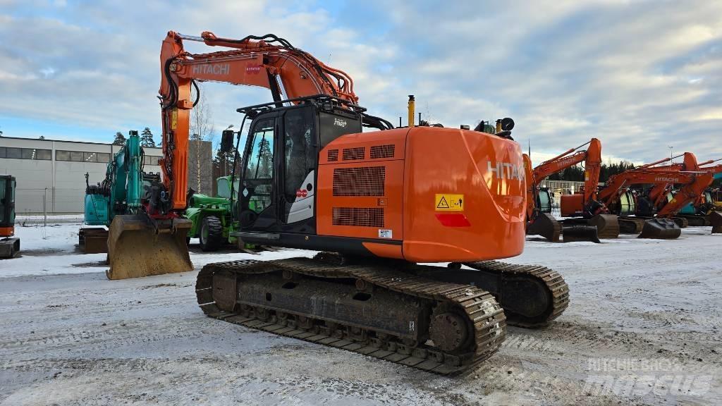 Hitachi ZX225USRLC-6 Crawler excavators