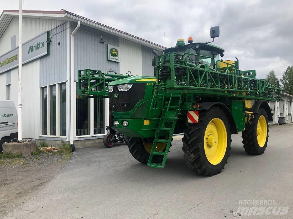 John Deere R4040i Self-propelled sprayers