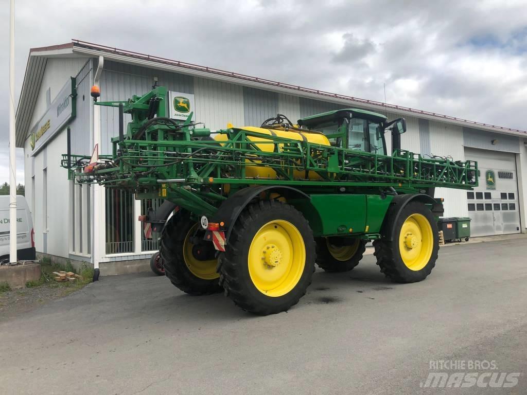 John Deere R4040i Self-propelled sprayers