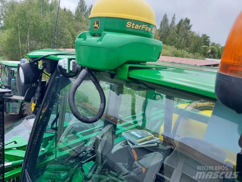 John Deere R4040i Self-propelled sprayers