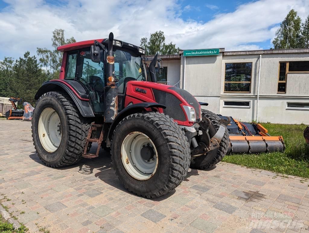 Valtra N 103.4 Tractors