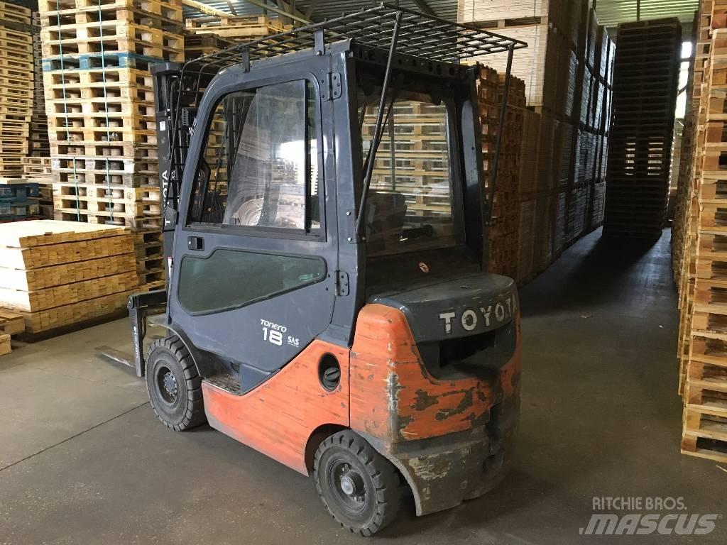 Toyota 8FDF18 Diesel trucks