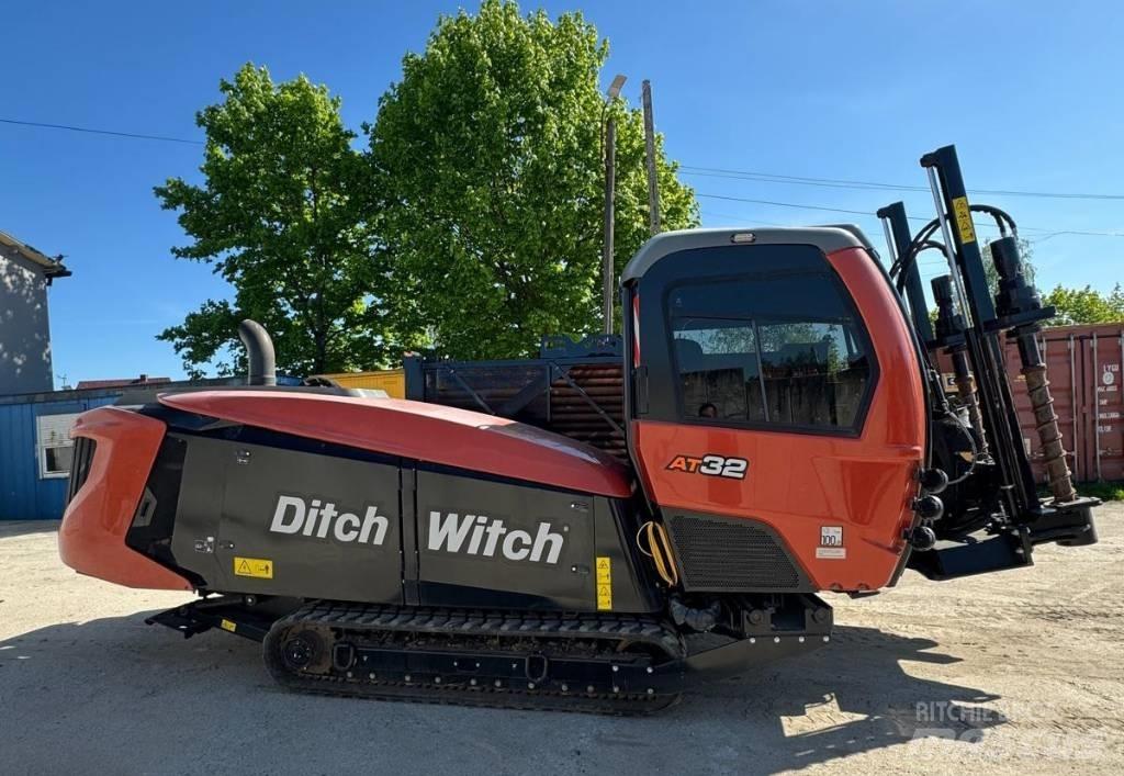 Ditch Witch AT32 Horizontal drilling rigs
