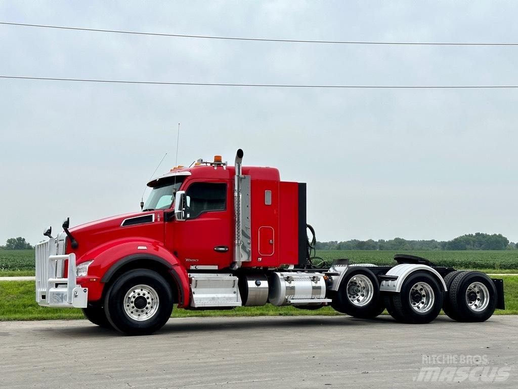 Kenworth T880 Prime Movers