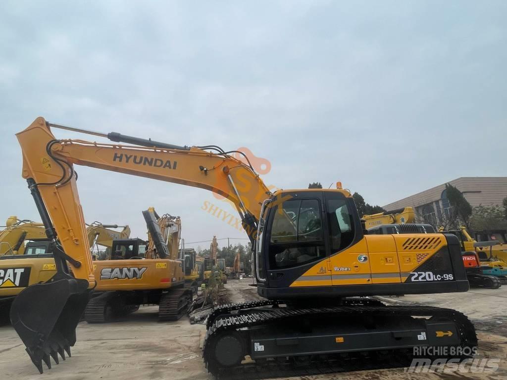 Hyundai Robex 225 Crawler excavators