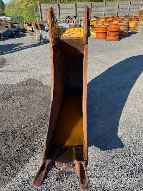 Liebherr R924 450 MM Backhoes