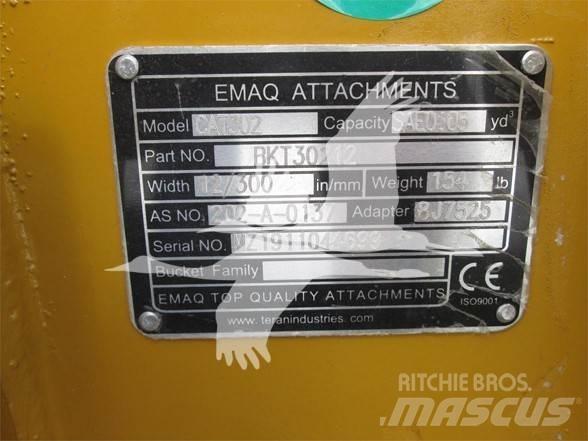 Emaq  Buckets