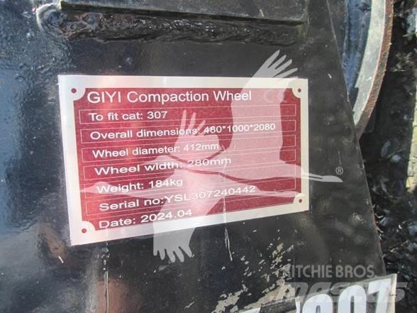  GIYI 11 Tyres, wheels and rims