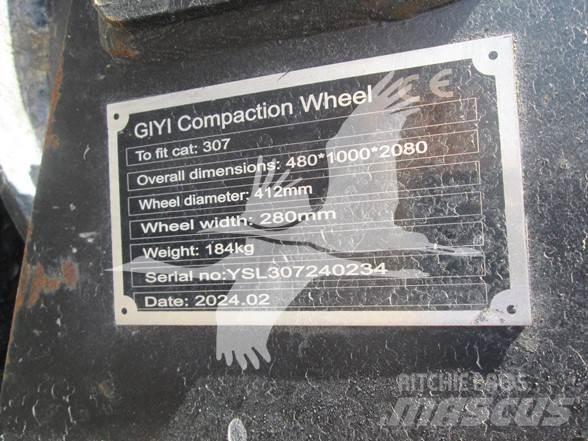  GIYI 11 Tyres, wheels and rims