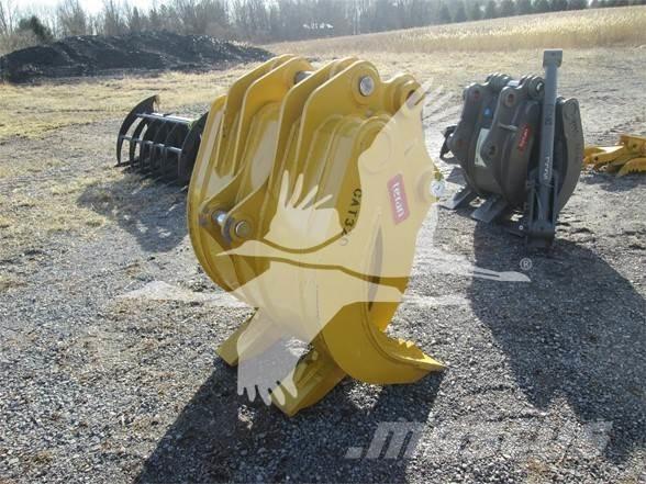 Teran CAT 320 Grapples