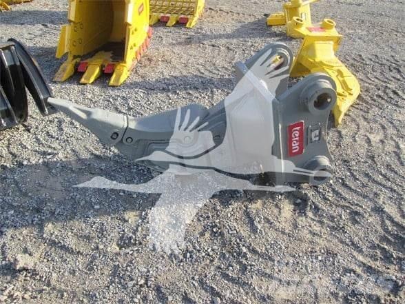 Teran JD270 Scarifiers