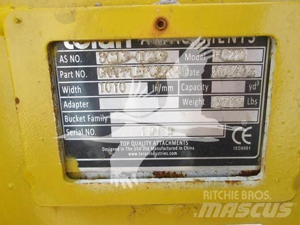 Teran PC220 Grapples