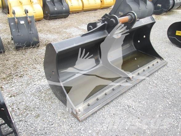 Titan CAT 320 Buckets