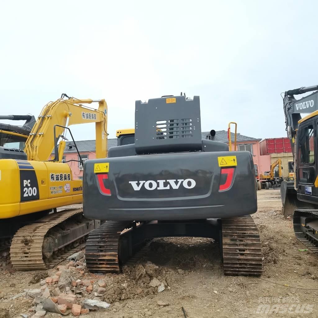 Volvo EC 240 Crawler excavators