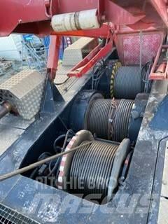 Sennebogen 3300 R SL Track mounted cranes